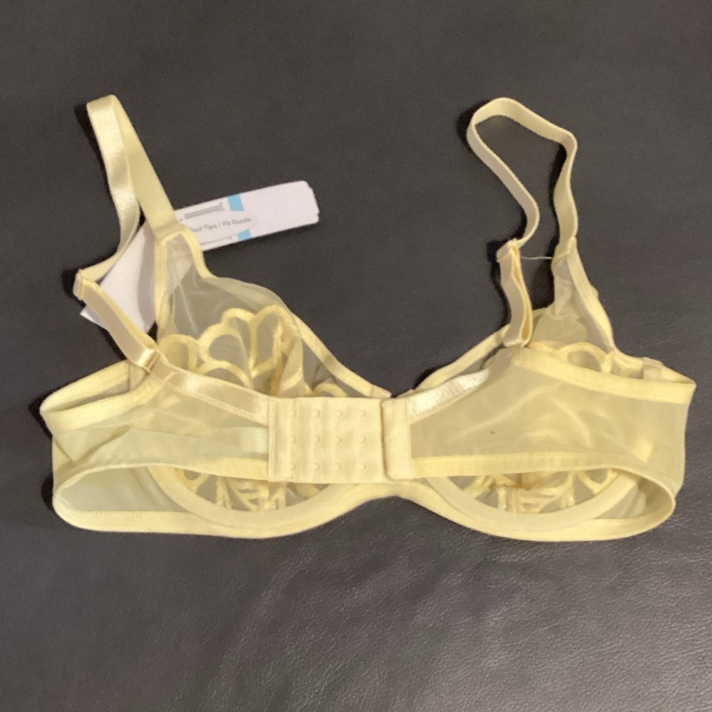 NWT Felina Lotus Unlined‎ Bra Size 36C - Picture 2 of 4